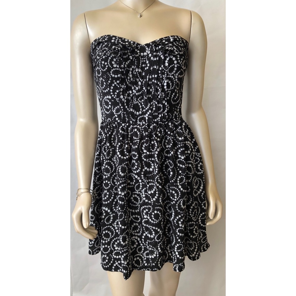 Marilyn Monroe ♥️ Strapless Dress L